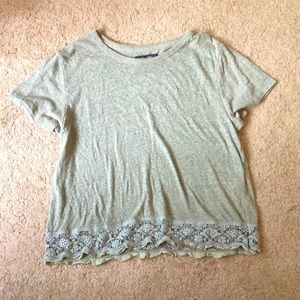 Abercrombie & Fitch Tee!!